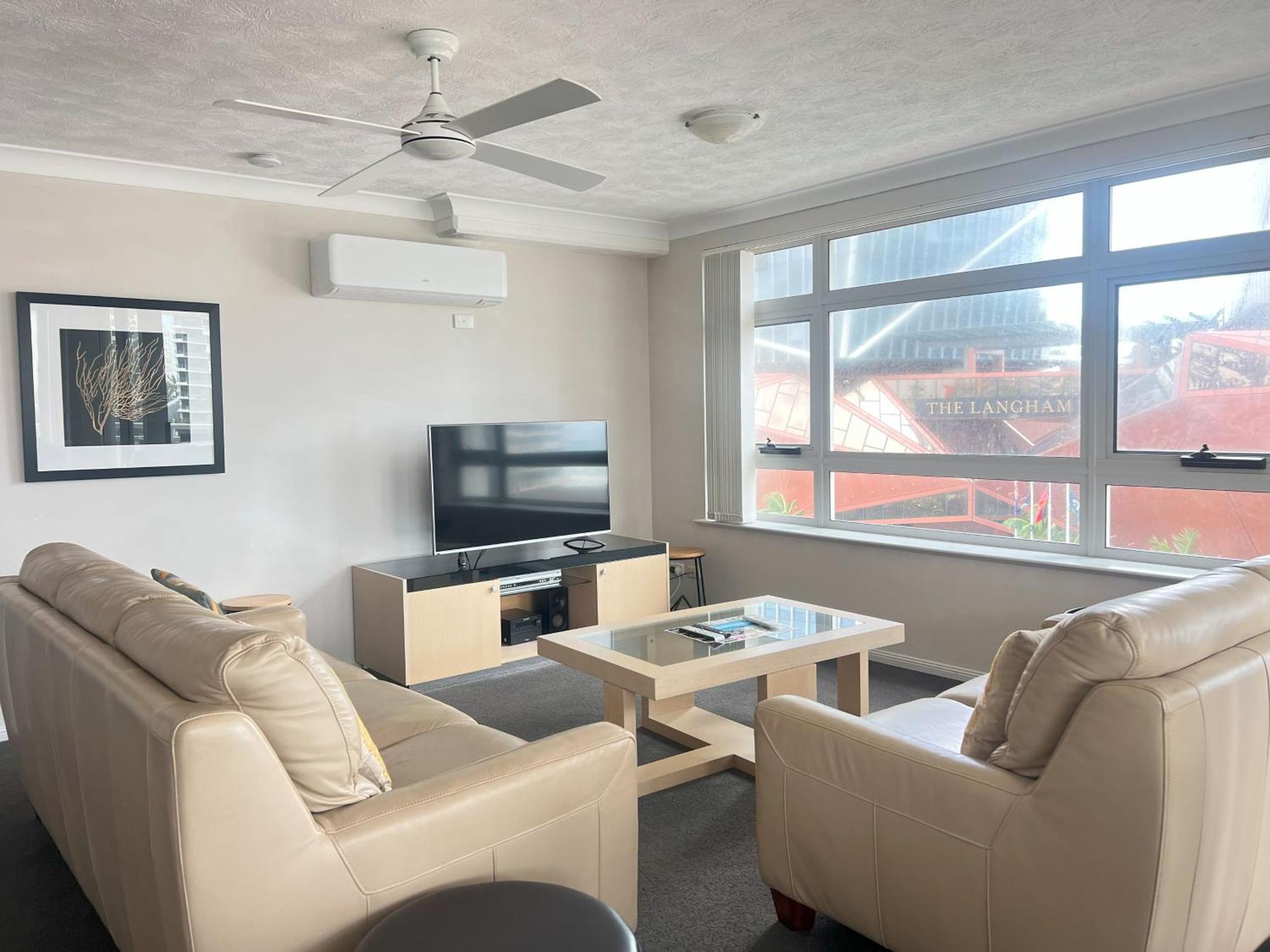 Wharf Boutique Apartments Gold Coast Exterior photo