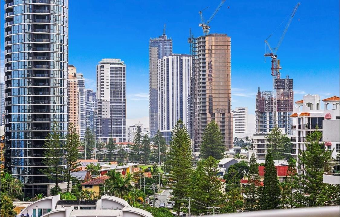 Wharf Boutique Apartments Gold Coast Exterior photo